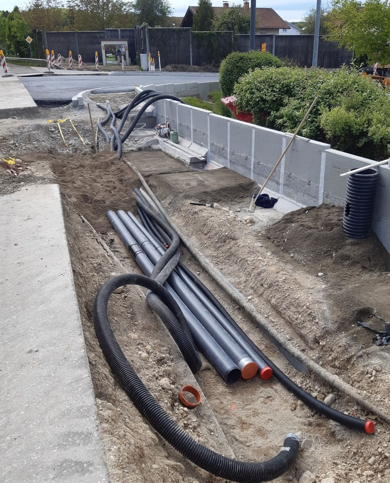 Ampel an der Martinstraße in Waging am See_2 Ampel an der Martinstraße in Waging am See_2