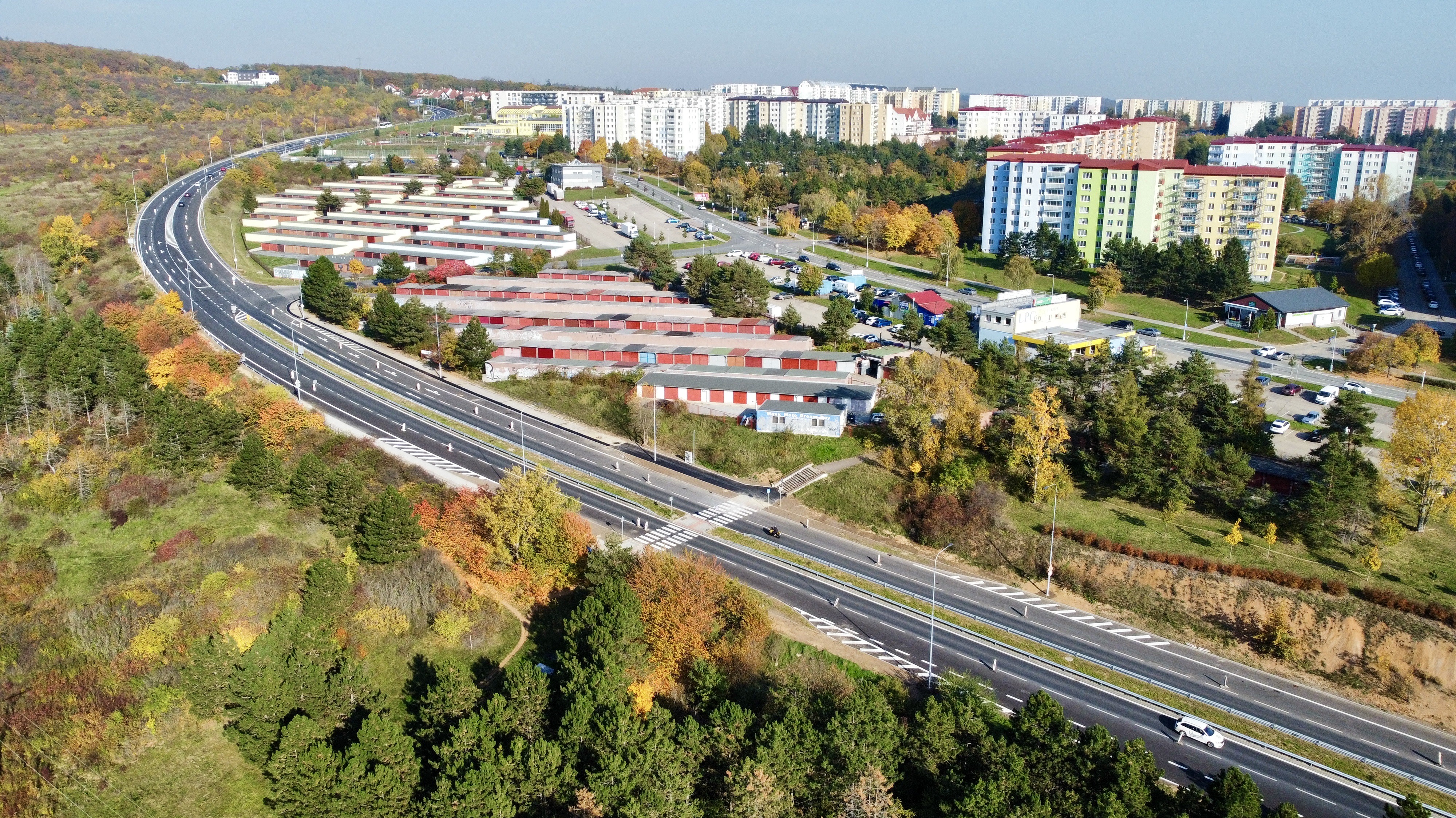 Brno – rekonstrukce ul. Jedovnická - Straßen- und Brückenbau