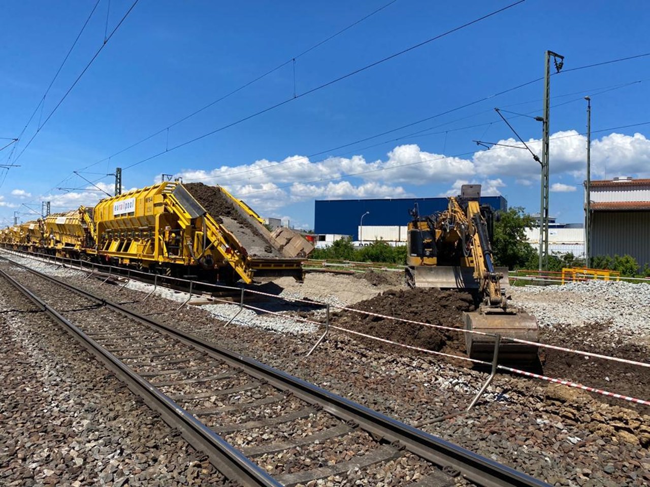 Umbau Gleis 2 2 (003) (Medium) Umbau Gleis 2 2 (003) (Medium)