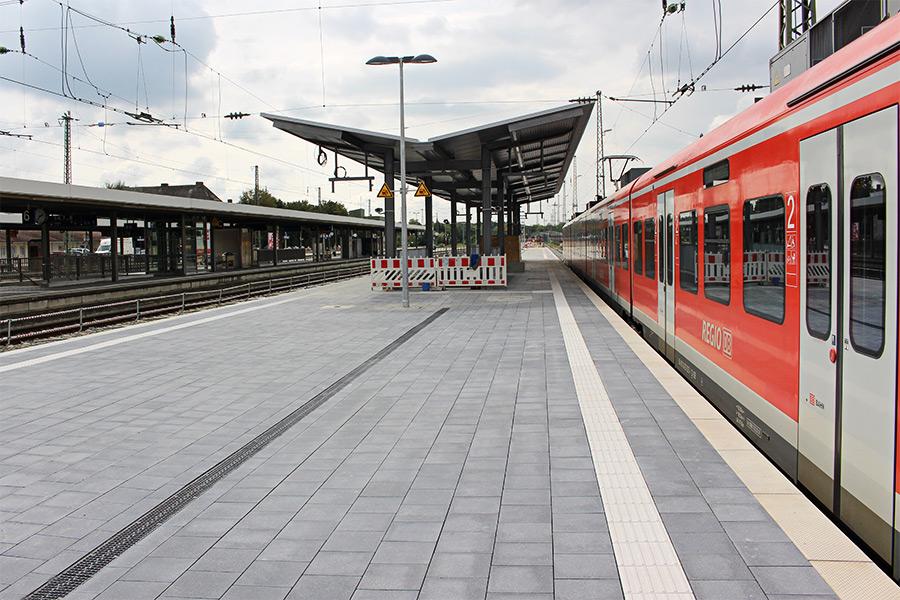 Bahnsteig Hauptbahnhof Landshut - Tiefbau