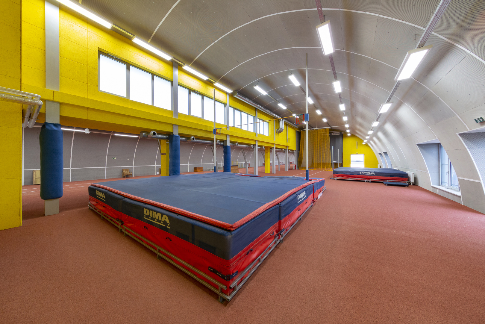 Plzeň, atletický stadion Skvrňany – rozšíření stávající rozcvičovny - Hochbau