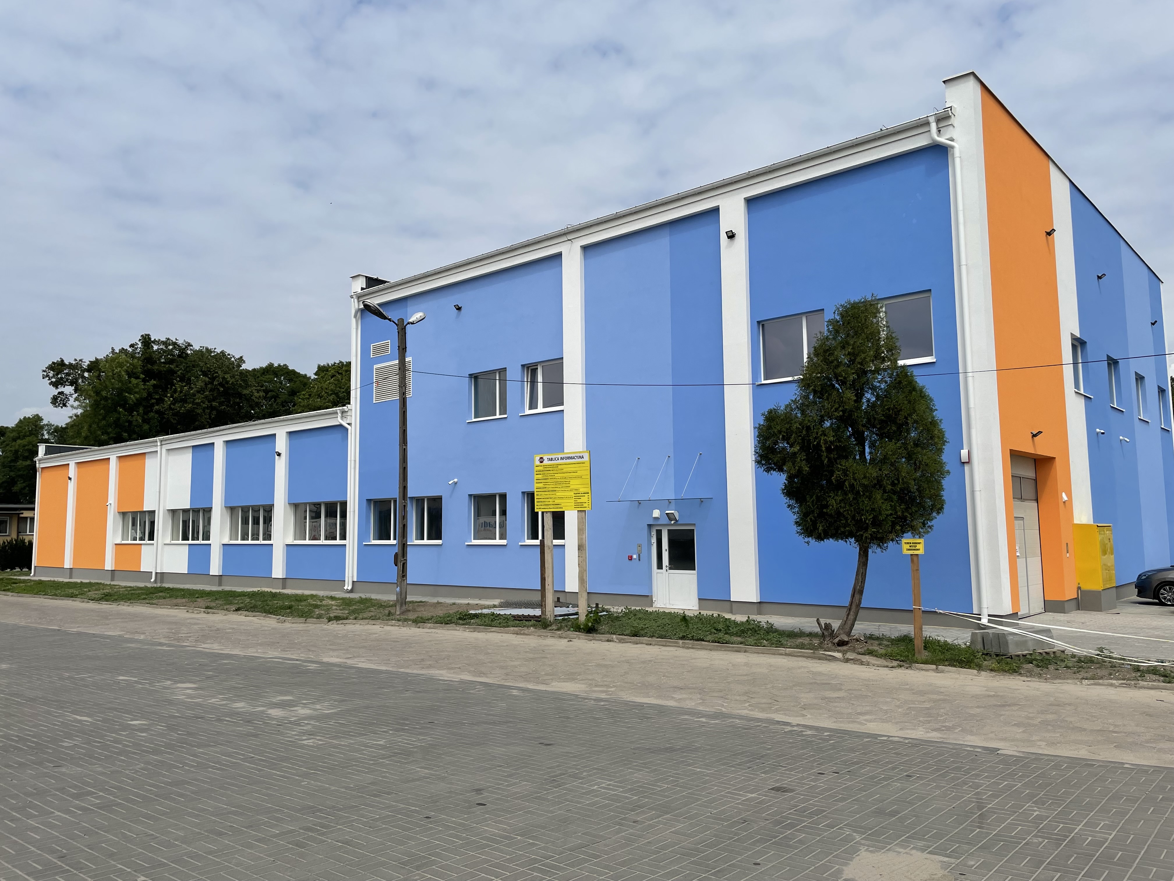 Budowa budynku produkcyjnego ARKONA dla Laboratorium Farmakologii Stomatologicznej Grzegorz Kalbarczyk - Hochbau