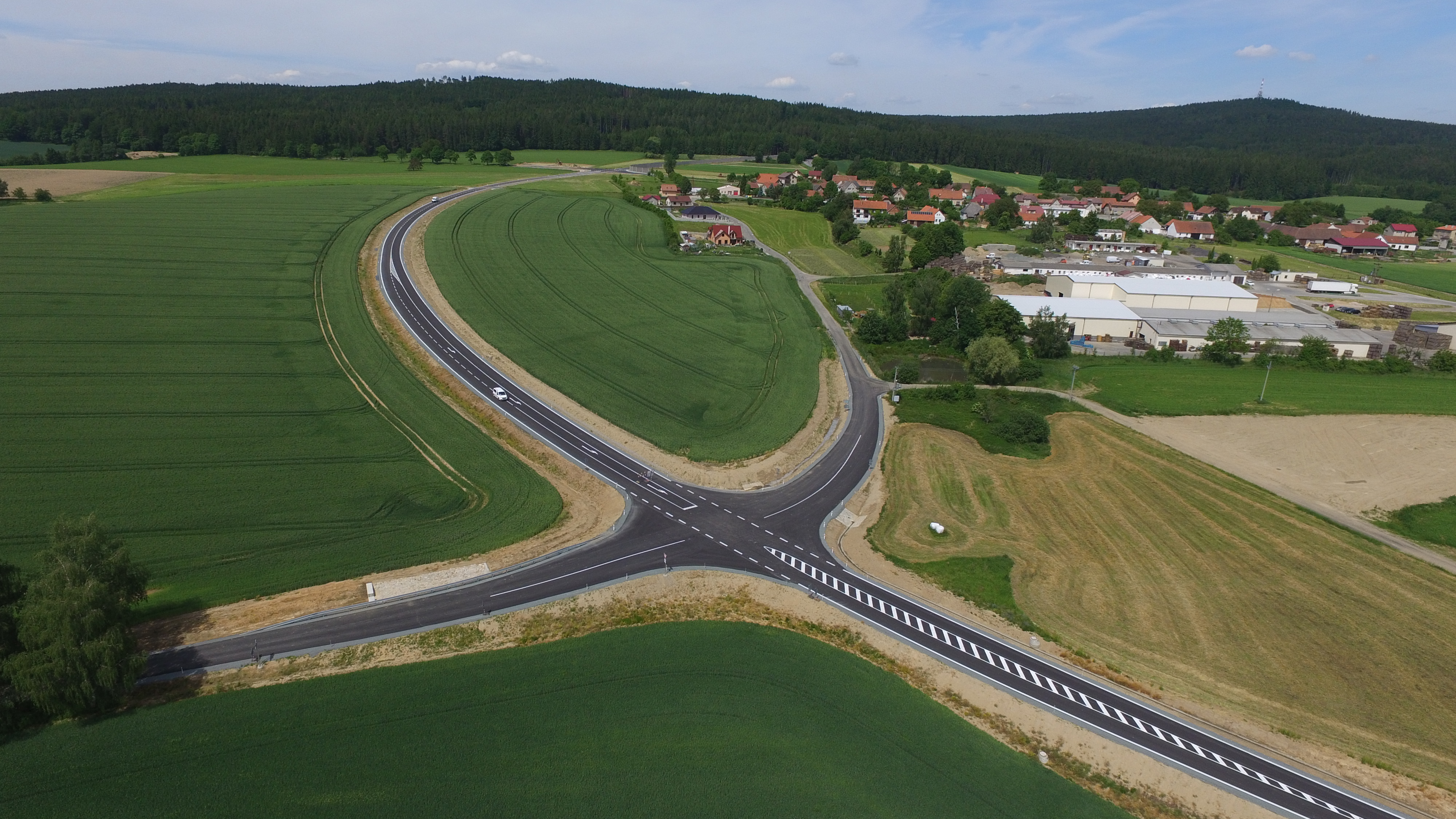 Silnice II/128 – stavba obchvatu Salačovy Lhoty - Straßen- und Brückenbau