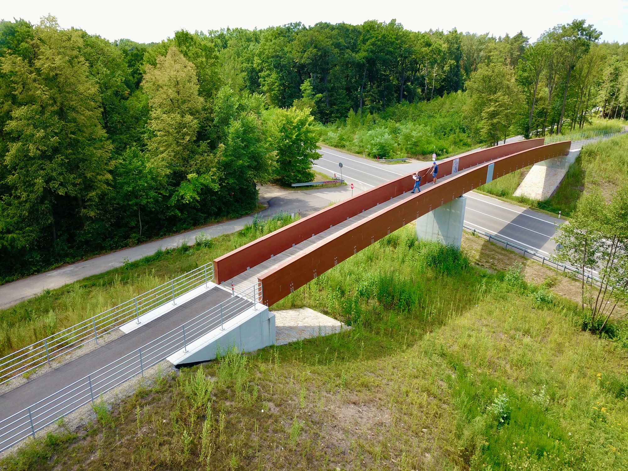 Hodonín – přemostění silnice I/55 – stavba lávky pro cyklisty a chodce - Straßen- und Brückenbau